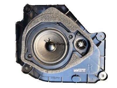 Lexus LX470 Right side Rear Subwoofer unit 03-07