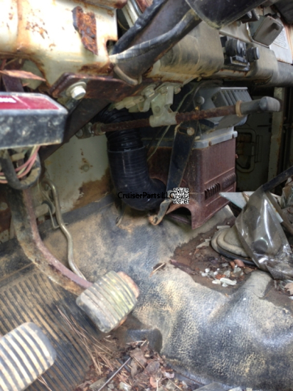 Heater Defroster Hose LEFT 74-82