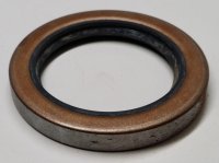 Hilux Right Axle Shaft Oil Seal