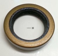 Rear Axle Shaft Outer Oil Seal for Early-74 40 Series Cruisers