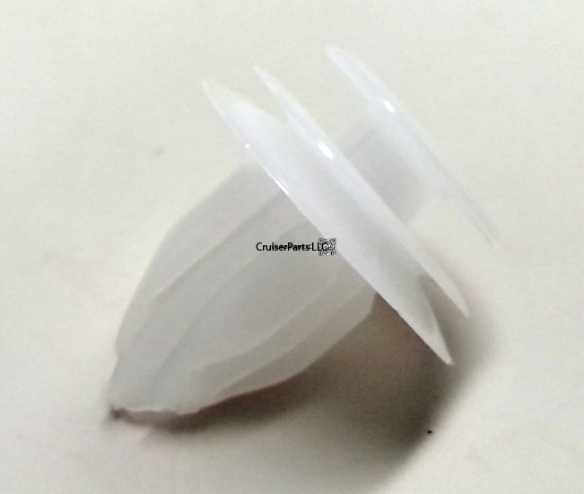 Front Pillar Garnish Clip