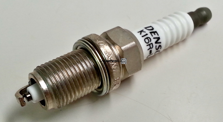 Spark Plug for 1FZ-FE Engines for 70 and 80 Series