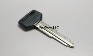 Key Blank for 91-97 80 Series Cruisers