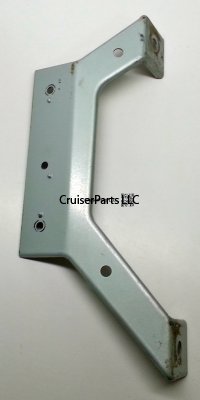 98-02 Amplifier Bracket 1