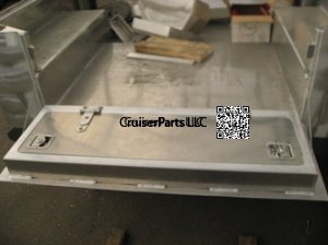 FJ40 / 45 Tailgate - Smooth - With Storage