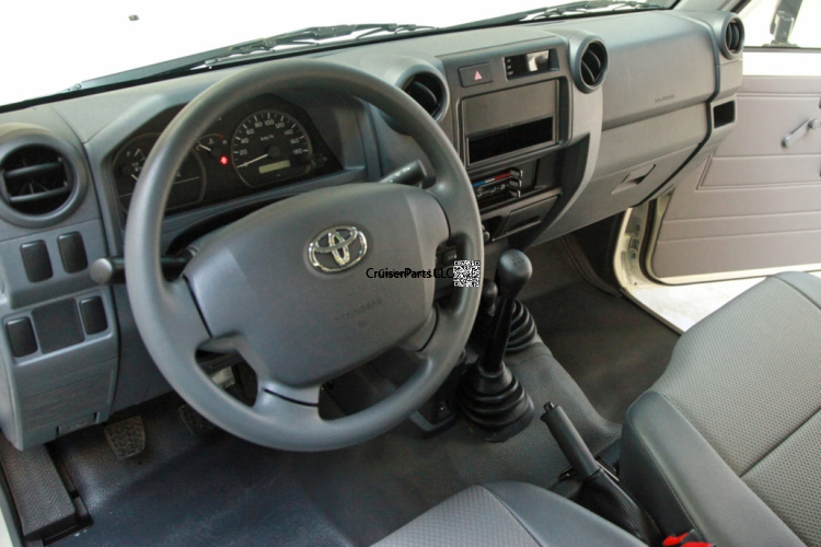 Modal Additional Images for TOYOTA LANDCRUISER 79 SERIES PICK UP SINGLE CAB Ready to Build