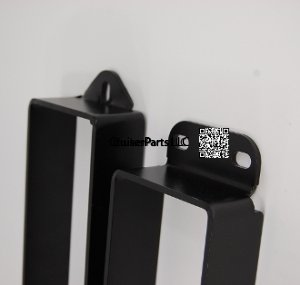 Rear Tail Light Guards 9/73-84 - 40 Series