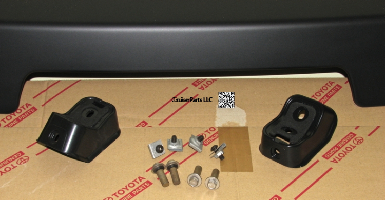 Modal Additional Images for Rear Wind Deflector 98-07 Upper Gate 100 Series