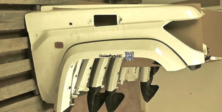 Front Right Fender for 2007 to Current VDJ79 Series Cruisers