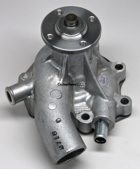 Water Pump 2F With Oil Cooler and Fan Clutch